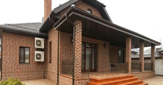 Строительство домов из кирпича с мансардой в Арзамасе | от 3595 рублей