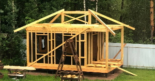 Сарай из бруса 100х100 в Арзамасе - строительство под ключ | Строй-Рзм от 41084 руб.